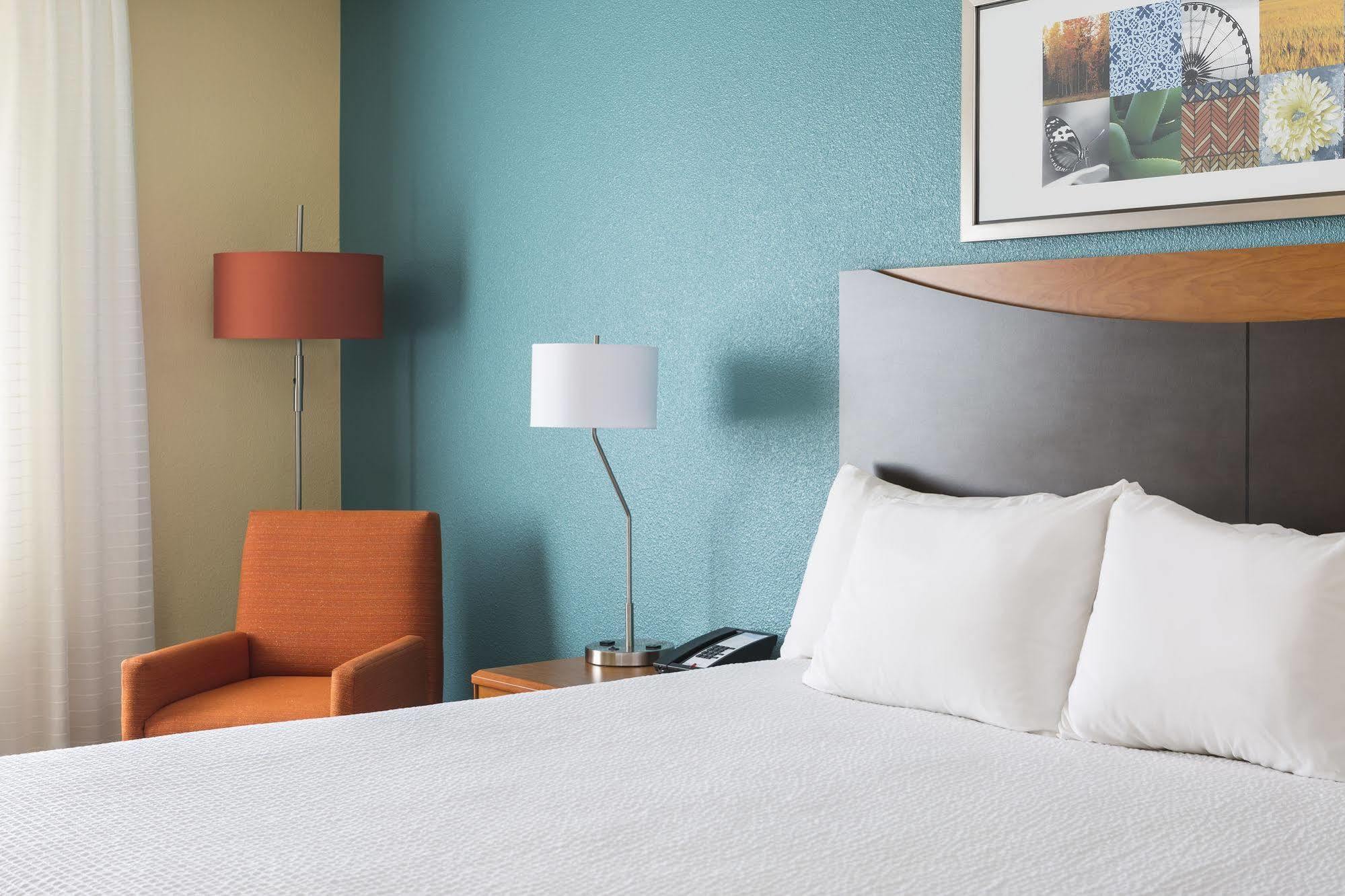 Fairfield Inn & Suites By Marriott Quincy Exteriör bild