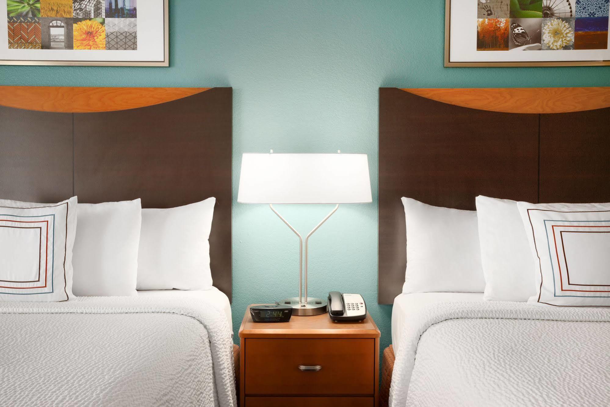 Fairfield Inn & Suites By Marriott Quincy Exteriör bild